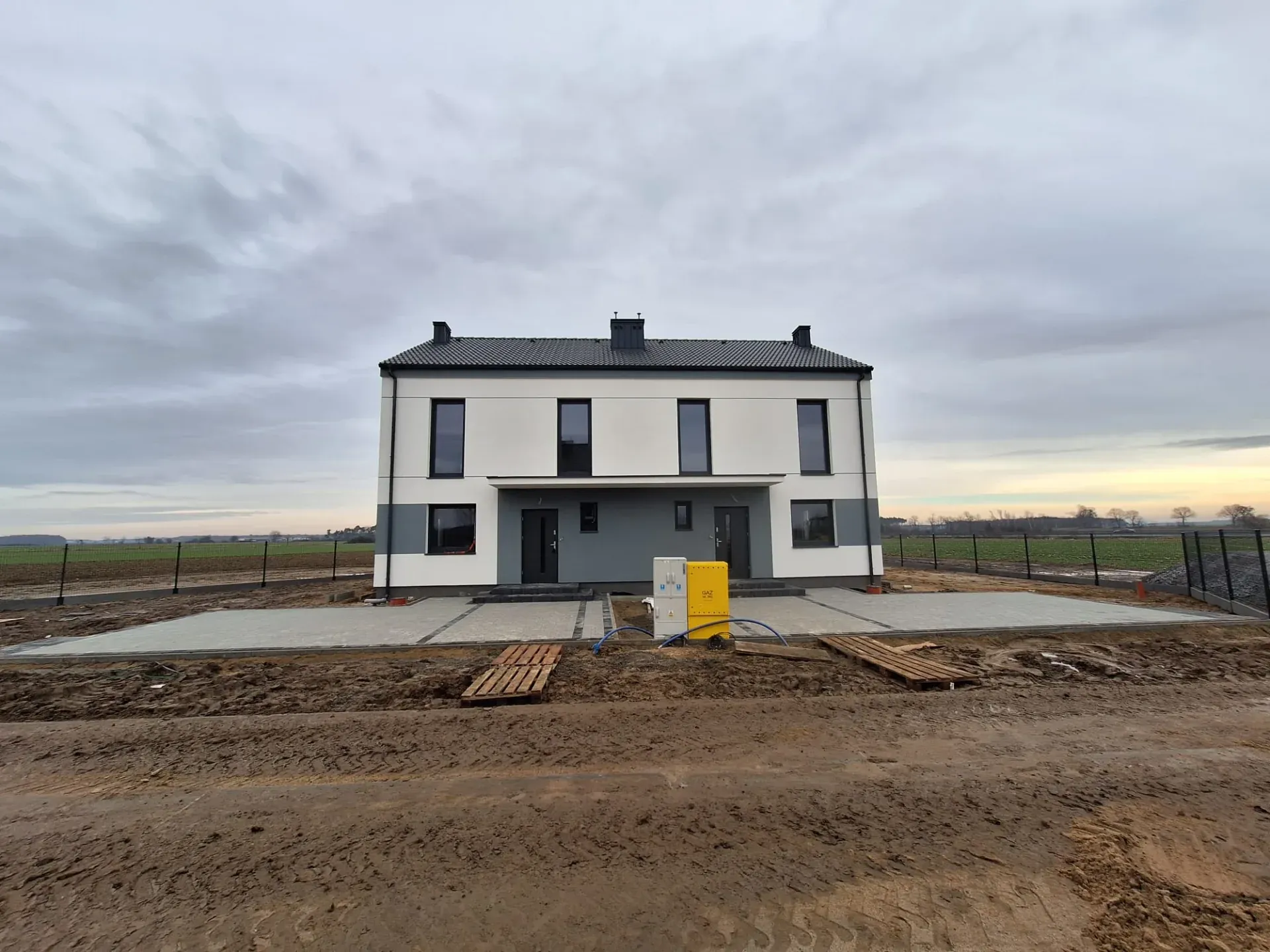 Budowa Osiedla nad Strugą – elewacje, widok na osiedle, styczeń 2025